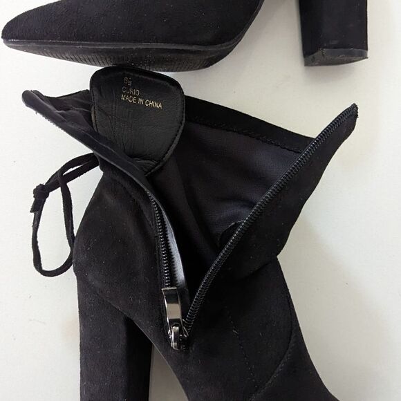 Women's Catherine Malandrino Sorchanie Black Ankle Boots Witchy Gothcore Sleek 7 - Picture 5 of 7